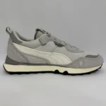 ⁦PUMA Base Rider FV Color: Gris sedado/marfil esmerilado⁩ - الصورة ⁦2⁩